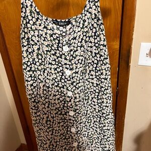 SHEIN Black and White Floral Sleeveless Dress